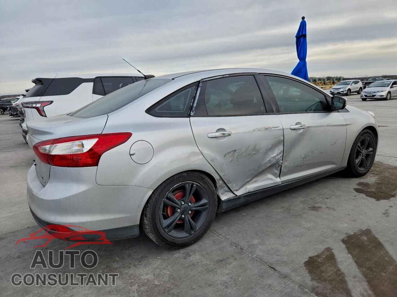 FORD FOCUS 2013 - 1FADP3F23DL163274