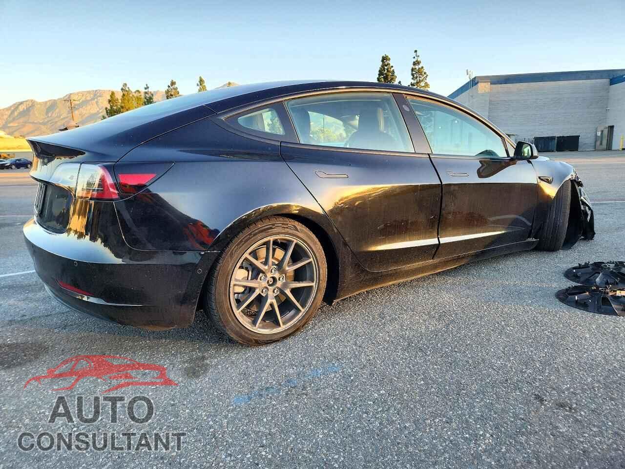 TESLA MODEL 3 2022 - 5YJ3E1EA8NF147553