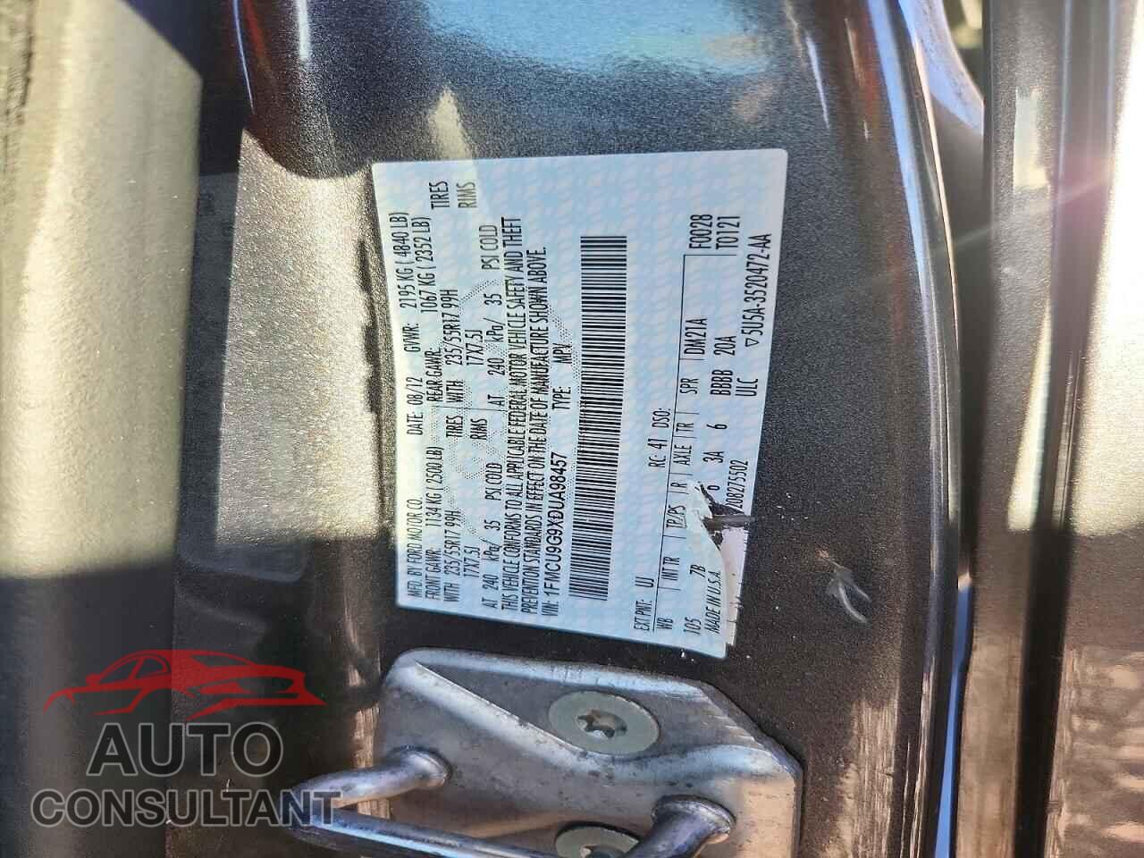 FORD ESCAPE 2013 - 1FMCU9G9XDUA98457
