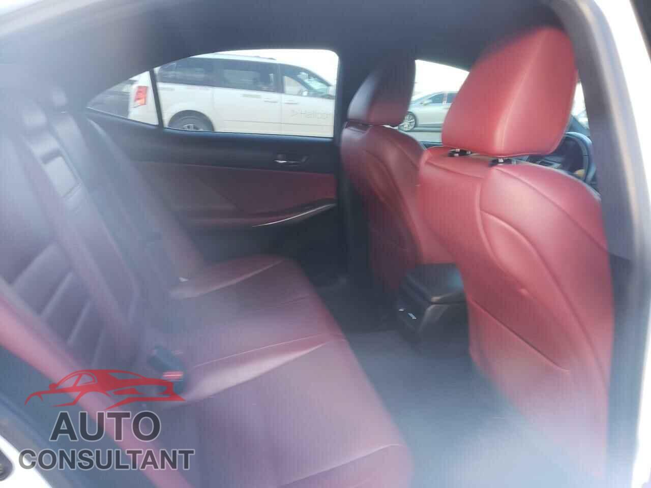 LEXUS IS 2016 - JTHBA1D22G5006014