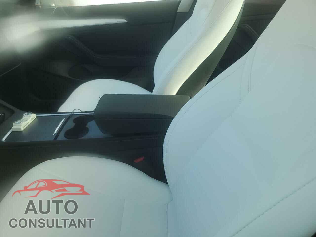 TESLA MODEL 3 2023 - 5YJ3E1EA6PF654504