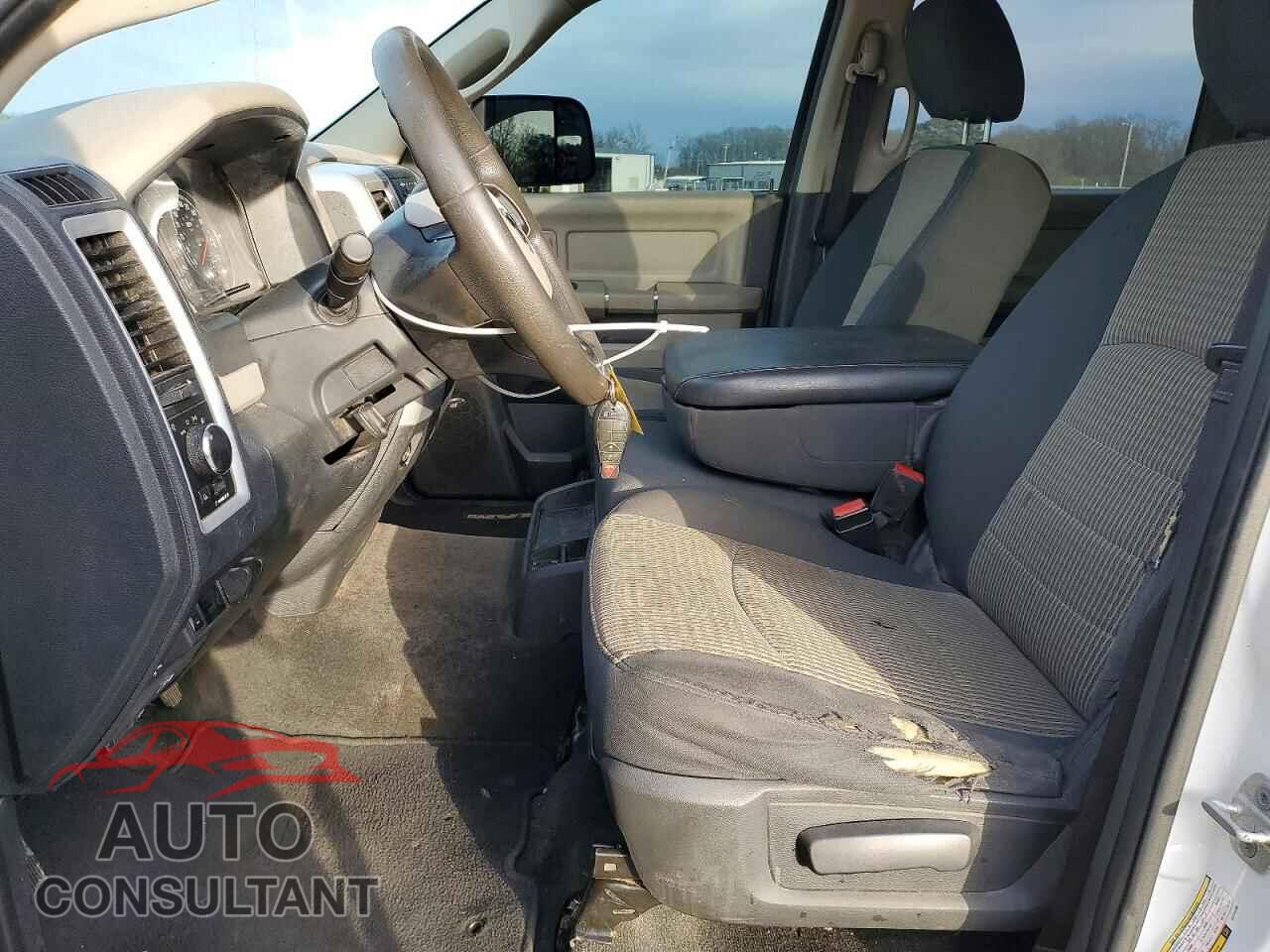 DODGE RAM 2500 2012 - 3C6TD5JT8CG114455