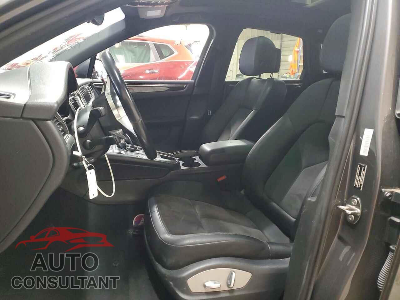 PORSCHE MACAN 2015 - WP1AB2A55FLB68839