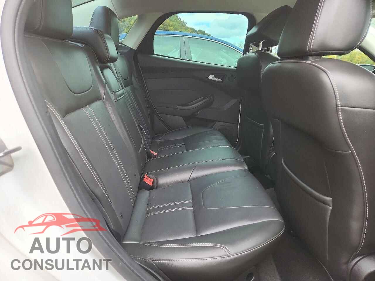 FORD FOCUS 2013 - 1FADP3J20DL259936