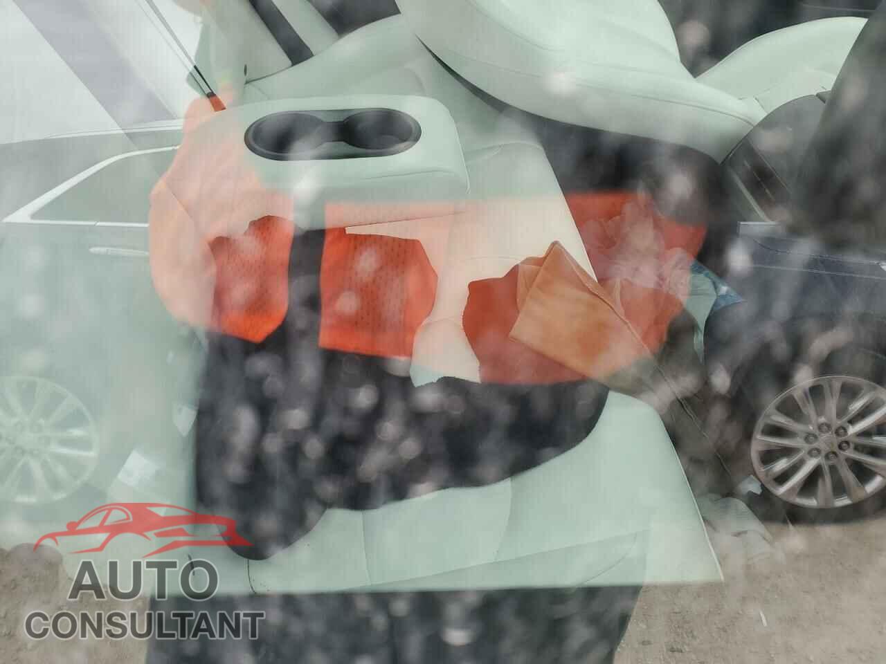 TESLA MODEL 3 2023 - 5YJ3E1EA8PF590059