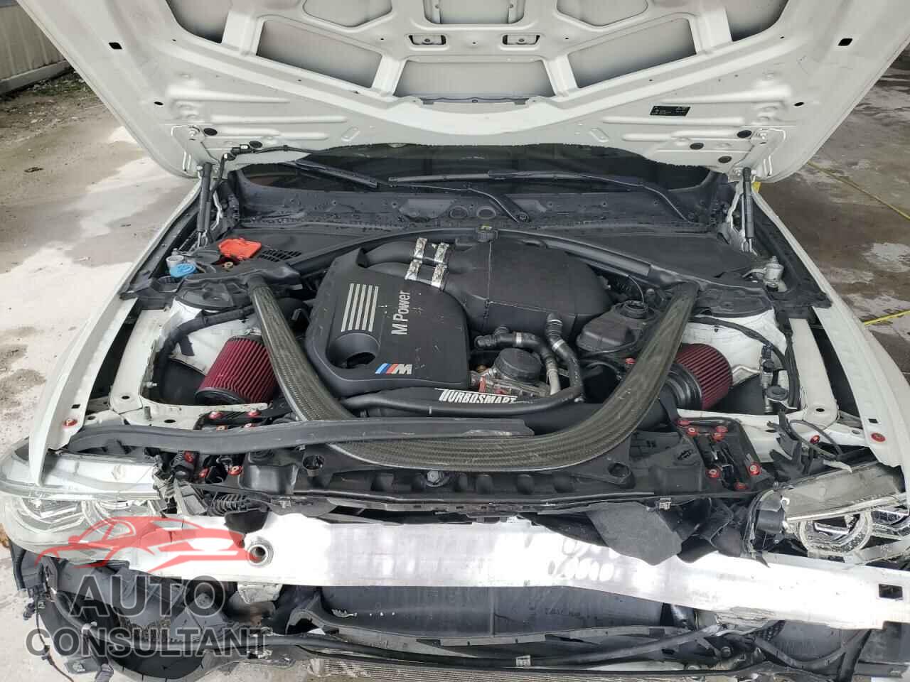BMW M4 2016 - WBS3R9C55GK708332