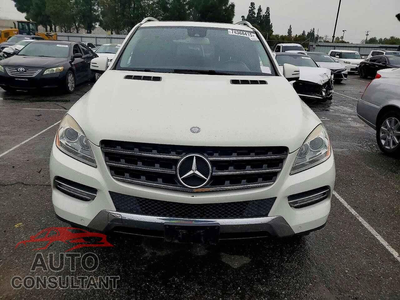 MERCEDES-BENZ M-CLASS 2012 - 4JGDA5HB8CA032805