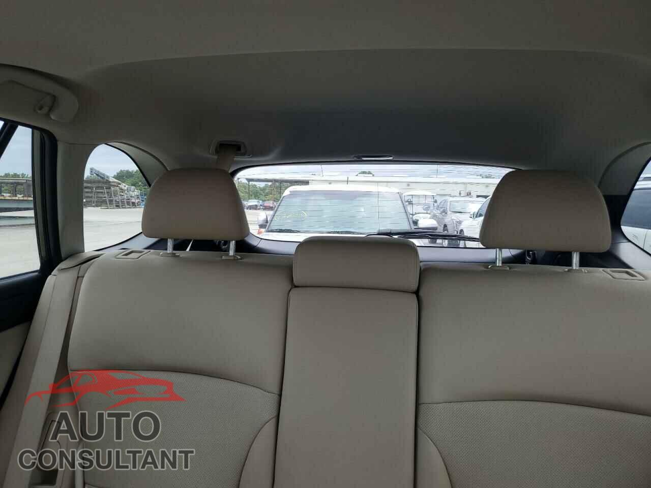 SUBARU OUTBACK 2017 - 4S4BSANC9H3319317