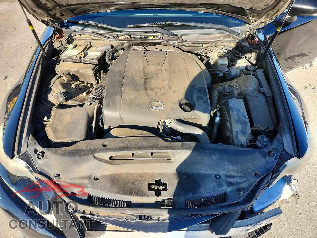 LEXUS IS 2014 - JTHBF1D20E5036174