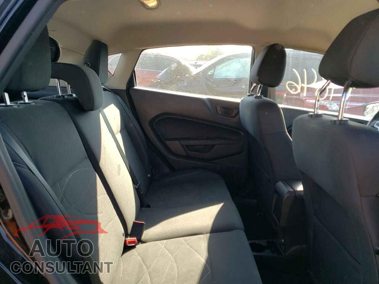 FORD FIESTA 2017 - 3FADP4EJ7HM104005