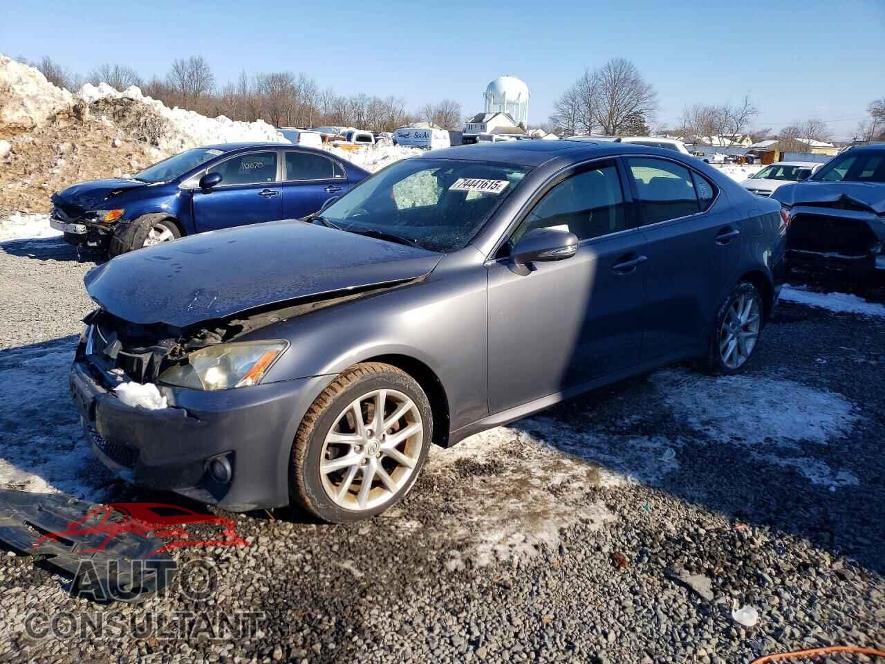 LEXUS IS 2012 - JTHCF5C2XC5055471
