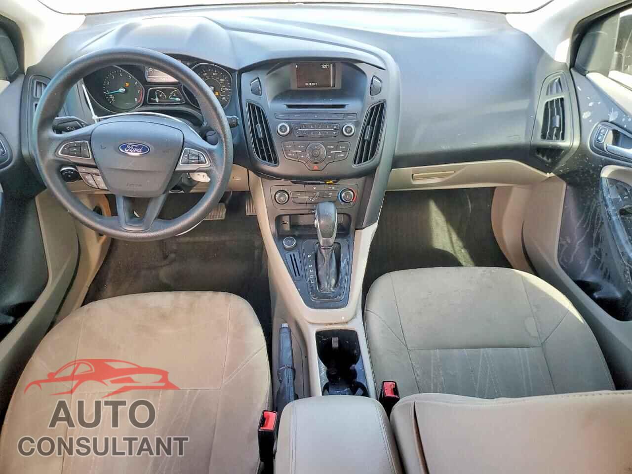 FORD FOCUS 2017 - 1FADP3K29HL280076