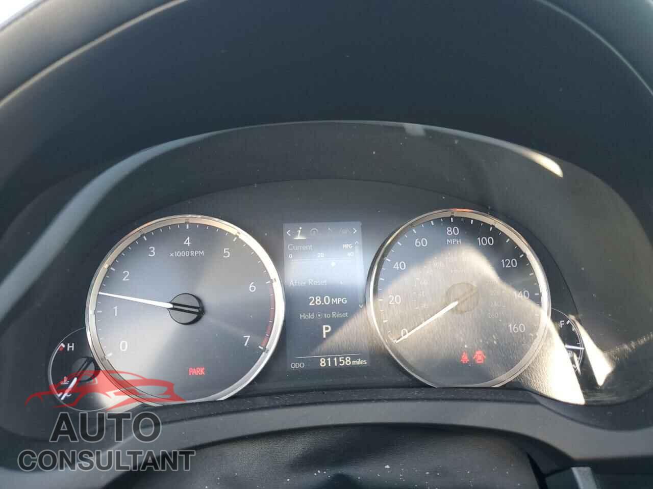 LEXUS IS 2017 - JTHBA1D23H5045261
