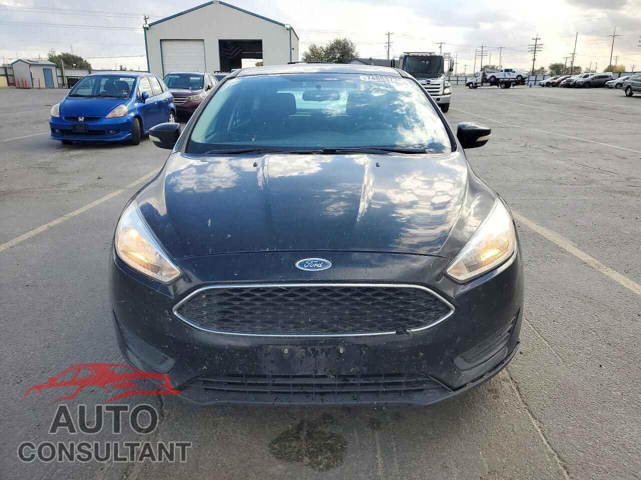 FORD FOCUS 2016 - 1FADP3K26GL256106