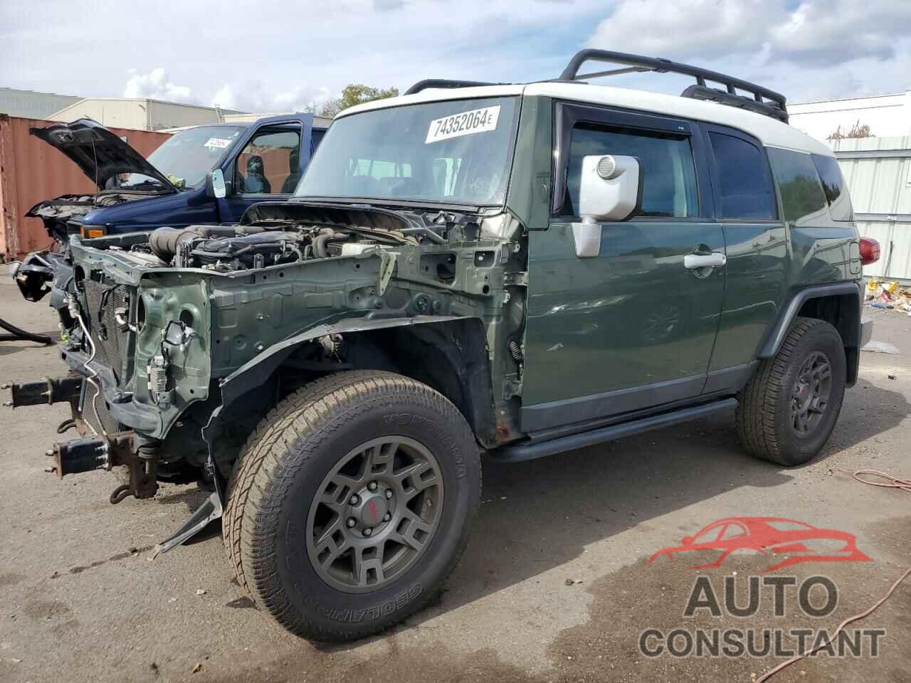 TOYOTA FJ CRUISER 2012 - JTEBU4BF4CK135153