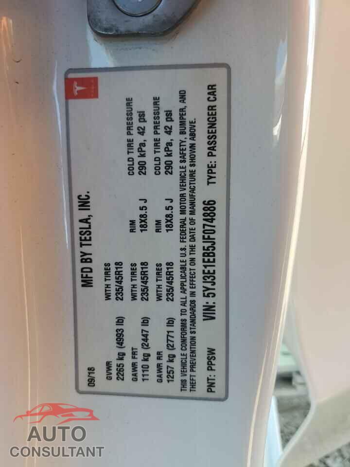 TESLA MODEL 3 2018 - 5YJ3E1EB5JF074886