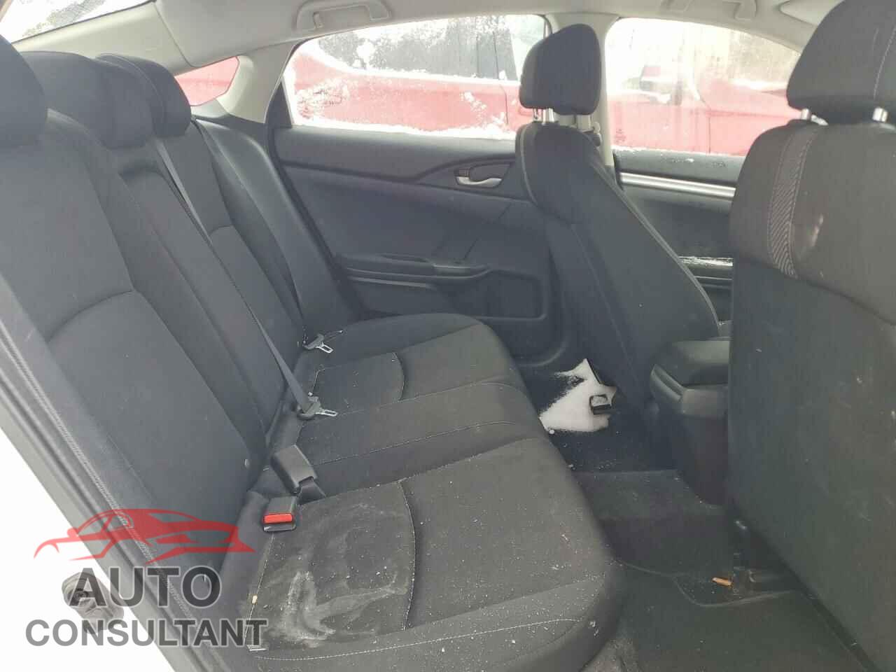 HONDA CIVIC 2018 - 2HGFC2F67JH014209