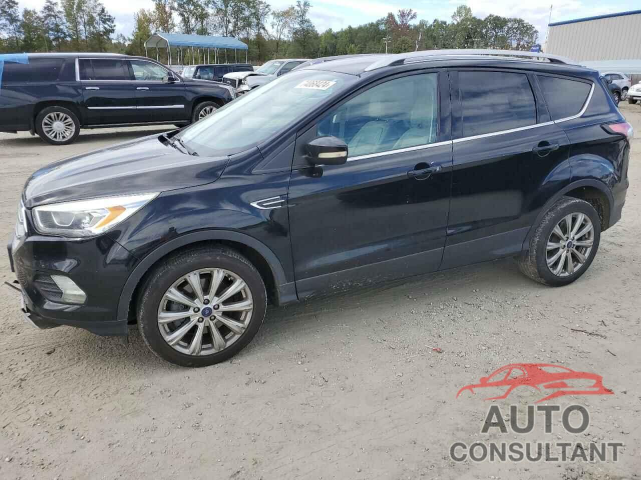 FORD ESCAPE 2017 - 1FMCU9J93HUE25019