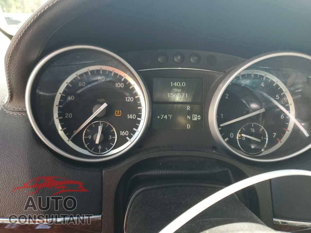 MERCEDES-BENZ GL-CLASS 2011 - 4JGBF7BE2BA634024