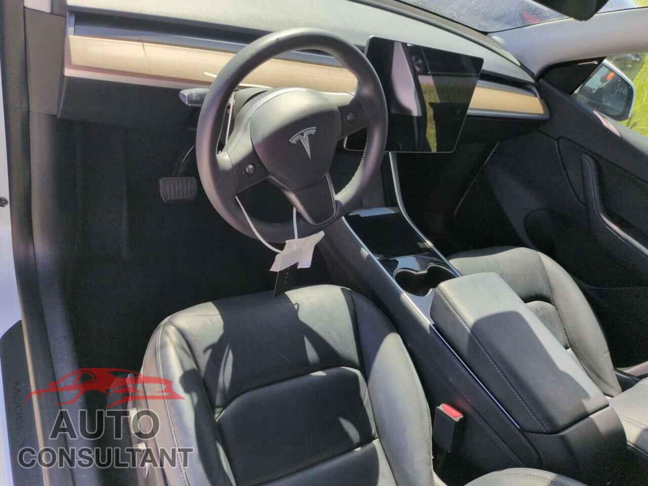 TESLA MODEL Y 2021 - 5YJYGDEE9MF074647