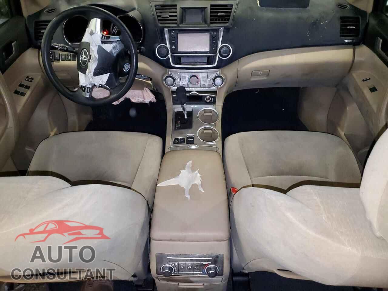 TOYOTA HIGHLANDER 2013 - 5TDBK3EH8DS236854