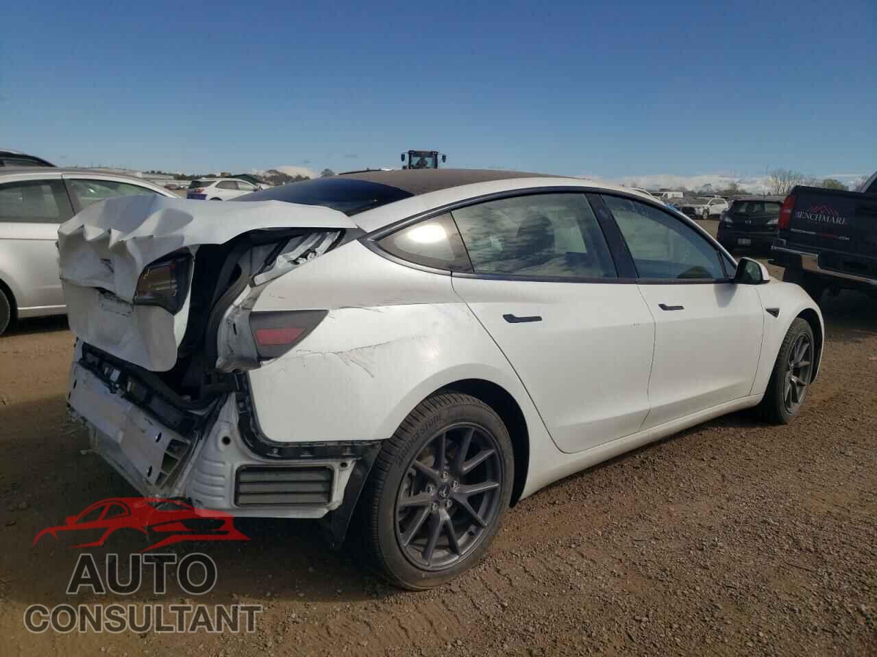 TESLA MODEL 3 2022 - 5YJ3E1EA6NF231046