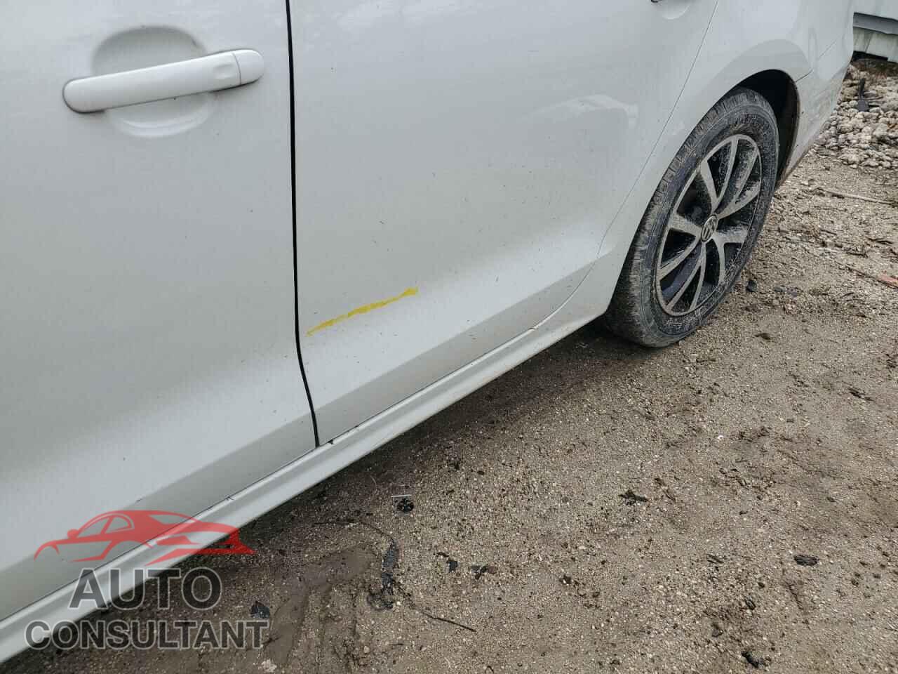VOLKSWAGEN JETTA 2017 - 3VWDB7AJ8HM302931