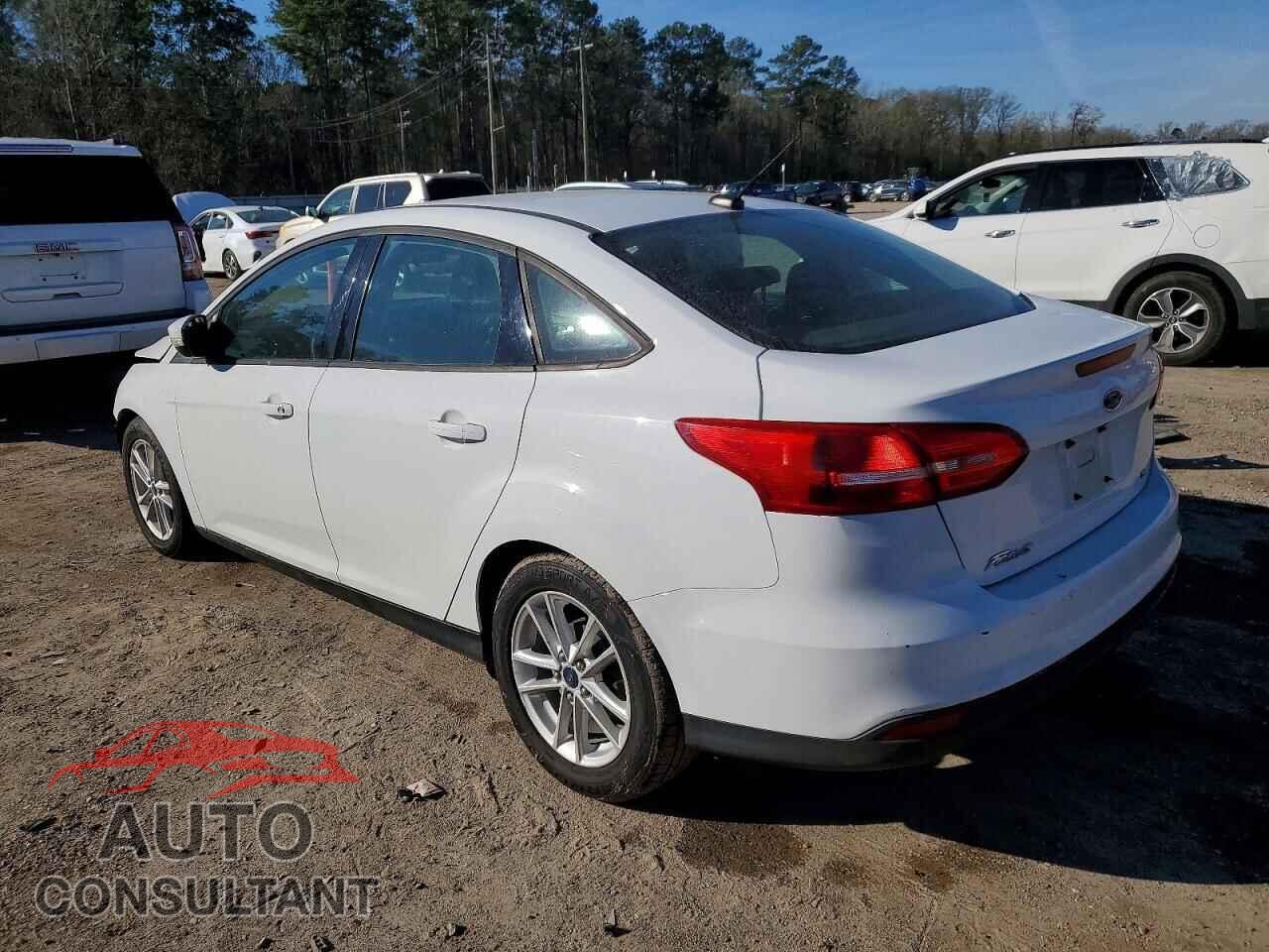 FORD FOCUS 2016 - 1FADP3F26GL242331