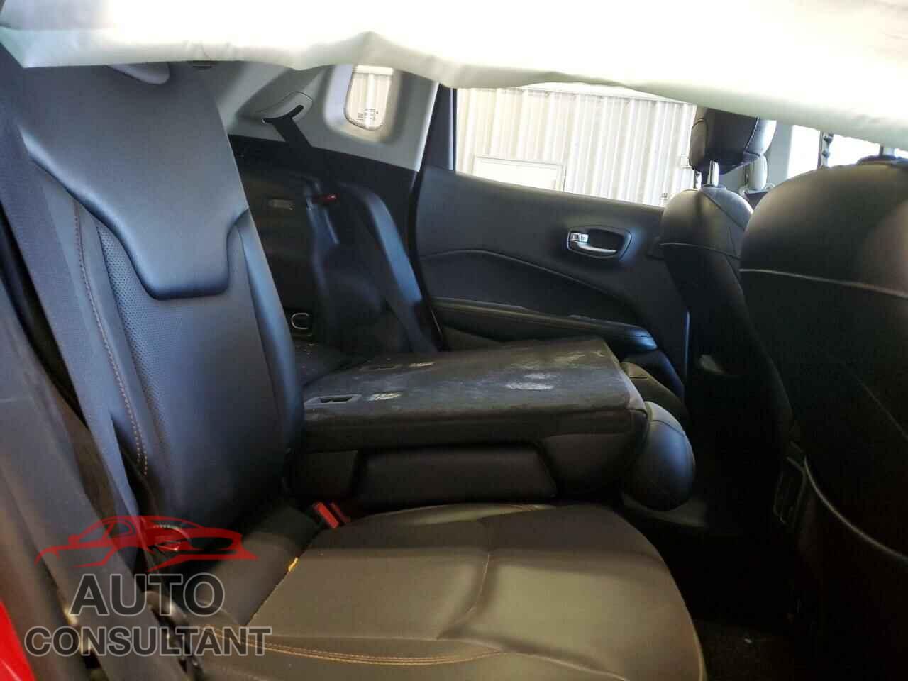 JEEP COMPASS 2017 - 3C4NJDCB1HT665544