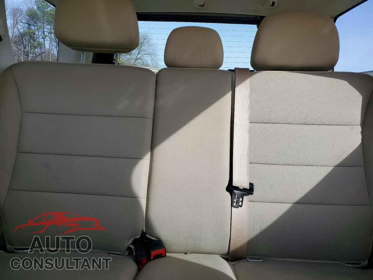 FORD ESCAPE 2012 - 1FMCU9D78CKB16032