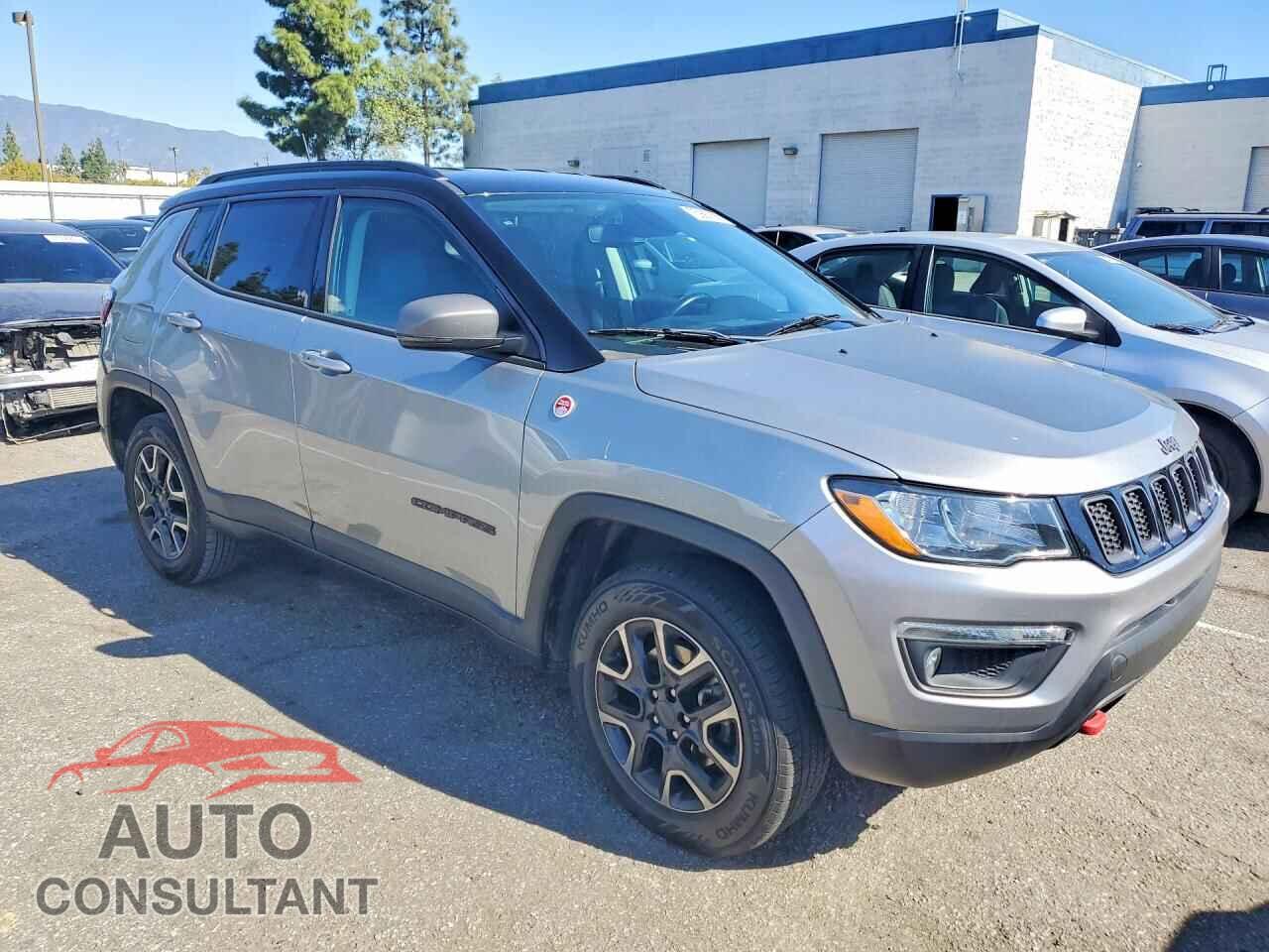 JEEP COMPASS 2019 - 3C4NJDDB3KT739505