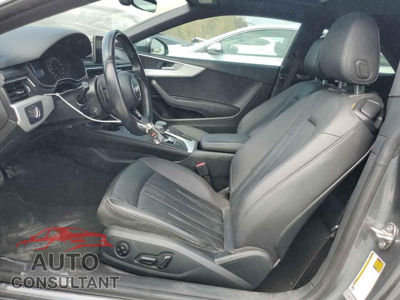 AUDI A5 2018 - WAUNNAF54JA003363