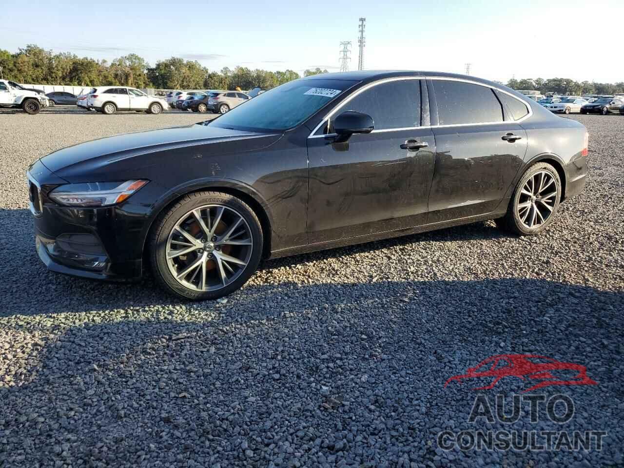 VOLVO S90 2018 - LVY982MK4JP037951