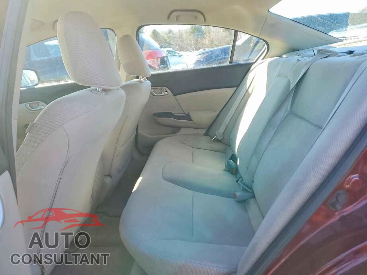 HONDA CIVIC 2012 - 2HGFB2F53CH559630