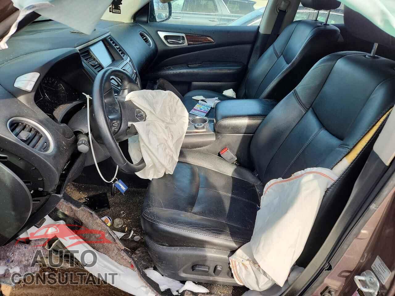 NISSAN PATHFINDER 2013 - 5N1AR2MM2DC677084