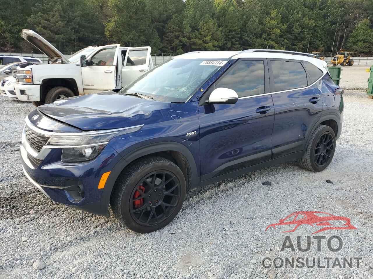 KIA SELTOS 2021 - KNDEUCA28M7043140