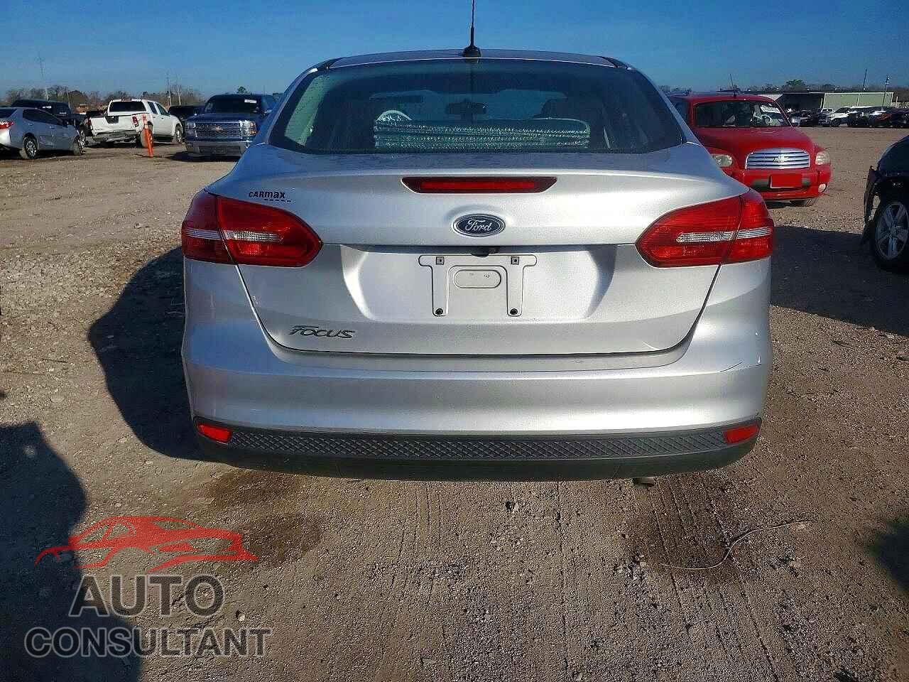 FORD FOCUS 2017 - 1FADP3E2XHL346372
