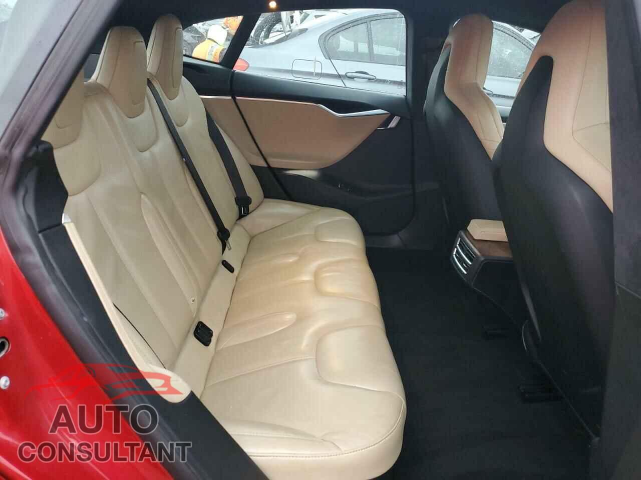 TESLA MODEL S 2016 - 5YJSA1E26GF147246