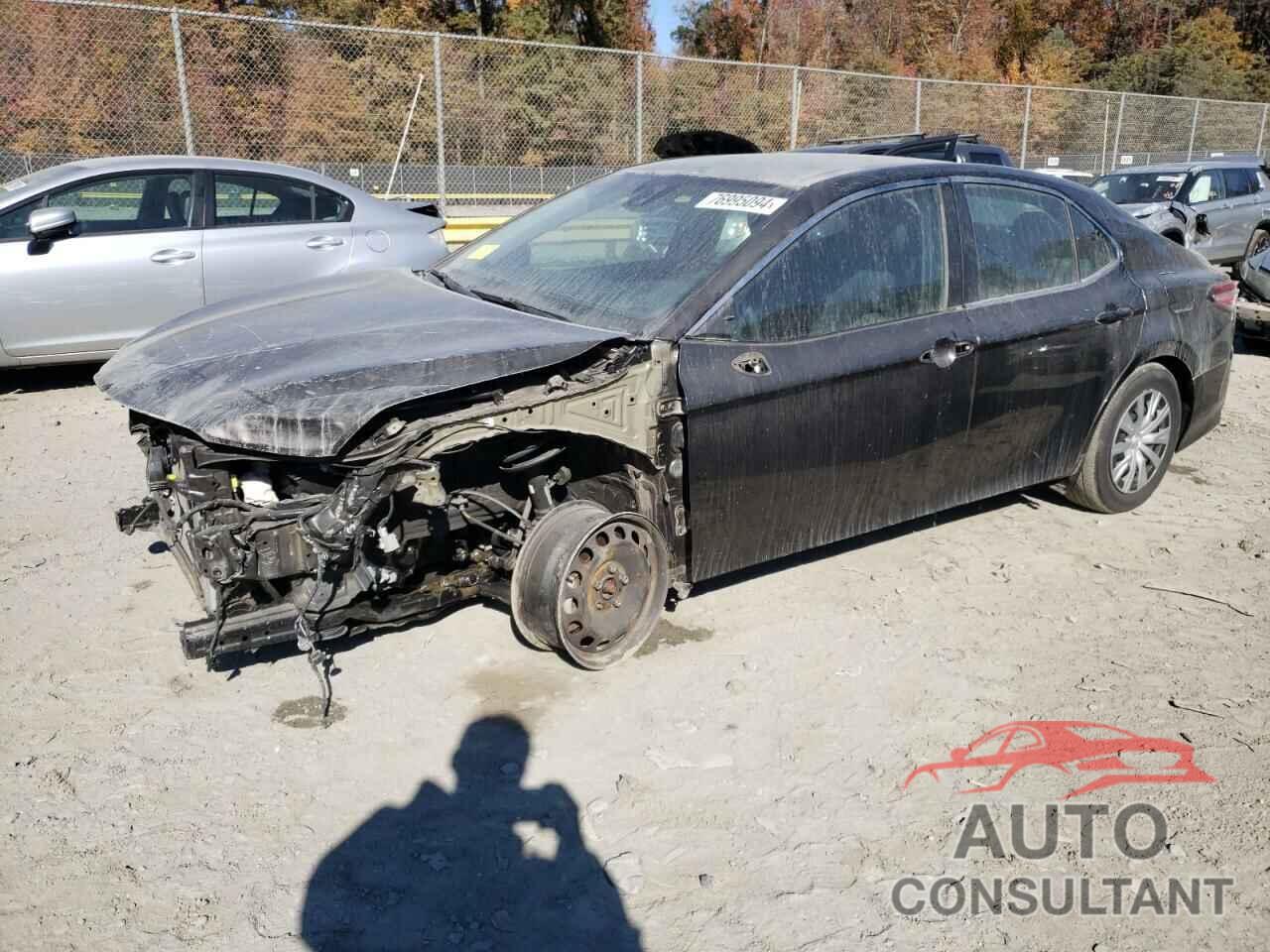 TOYOTA CAMRY 2018 - 4T1B31HK3JU502440