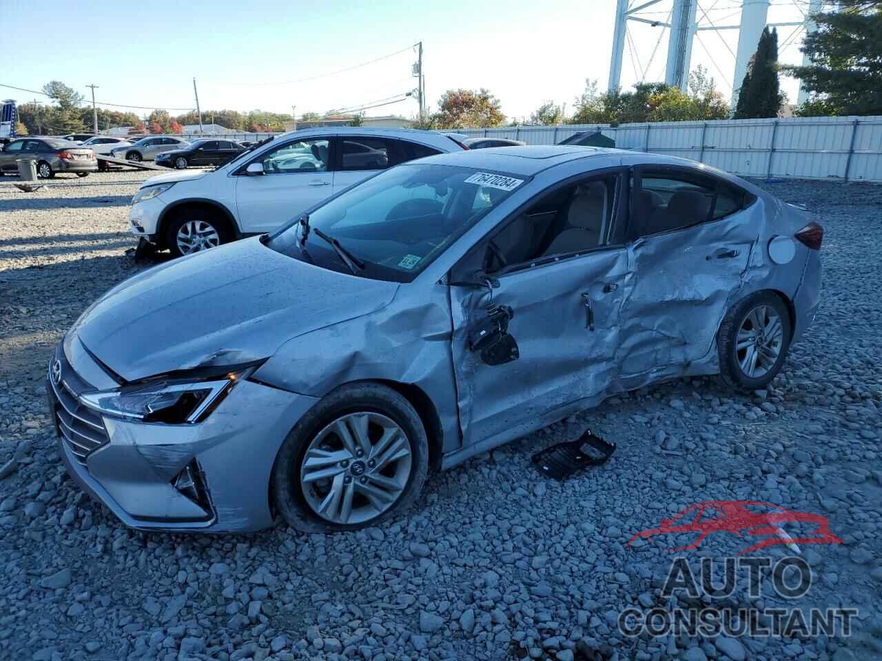 HYUNDAI ELANTRA 2020 - KMHD84LF1LU967923