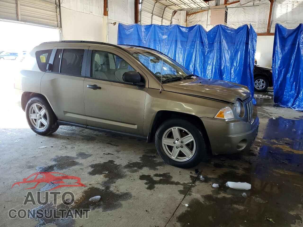 JEEP COMPASS 2010 - 1J8FT47W07D204313