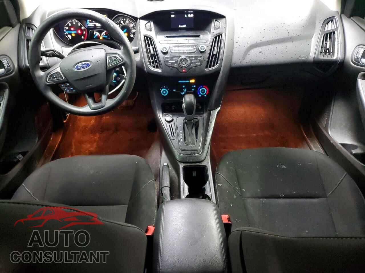 FORD FOCUS 2017 - 1FADP3F2XHL275530