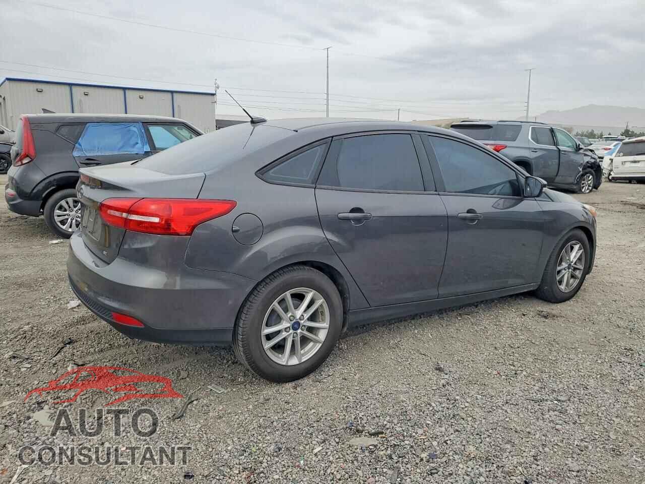FORD FOCUS 2017 - 1FADP3F25HL296155