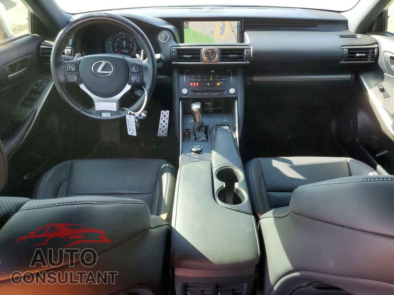 LEXUS IS 2017 - JTHBE1D24H5028568