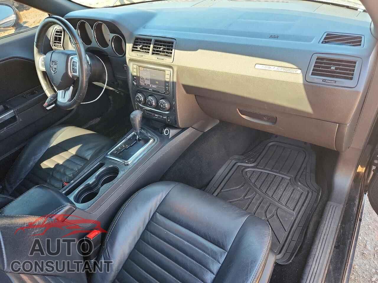 DODGE CHALLENGER 2013 - 2C3CDYAG0DH681875