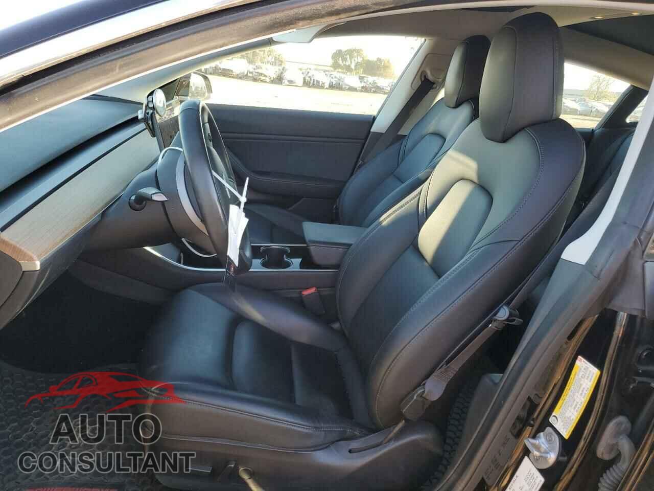 TESLA MODEL 3 2019 - 5YJ3E1EA9KF305555