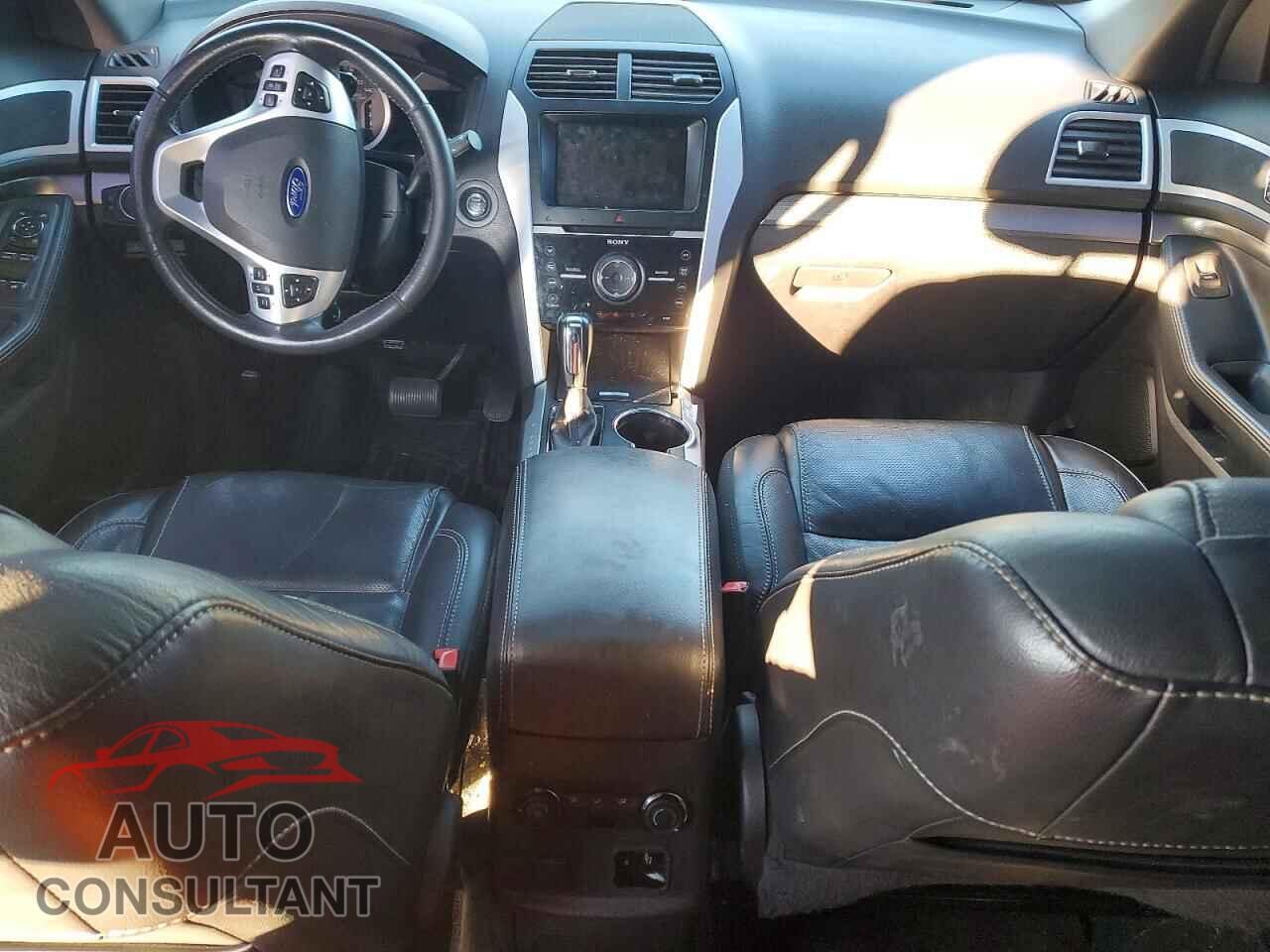 FORD EXPLORER 2015 - 1FM5K8GT5FGA06015