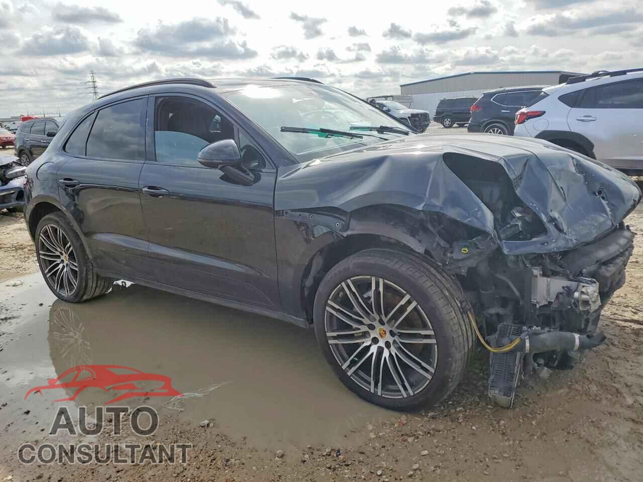 PORSCHE MACAN 2016 - WP1AB2A5XGLB47387
