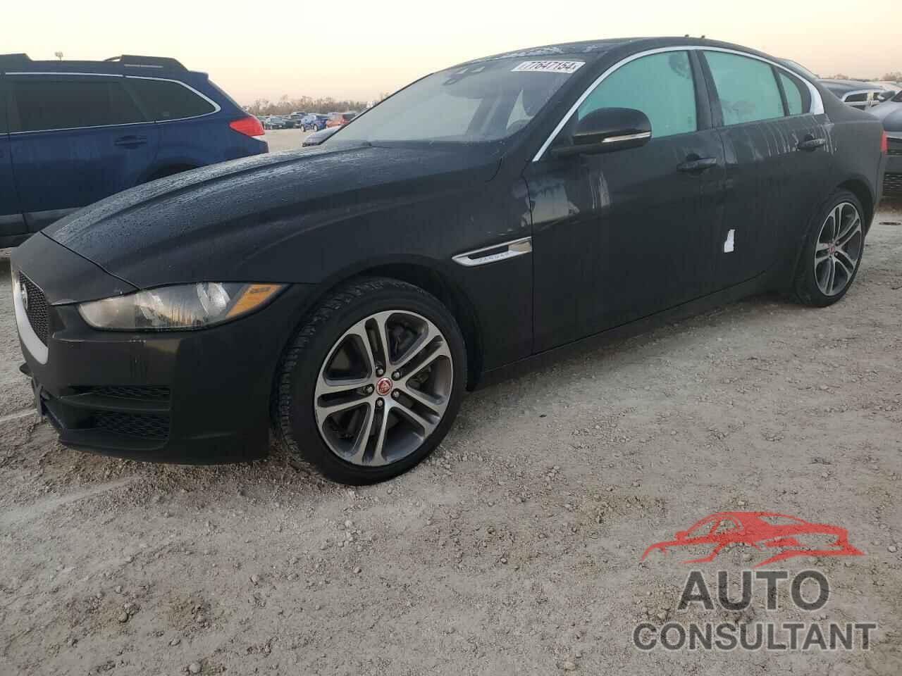 JAGUAR XE 2017 - SAJAJ4BV8HA960613