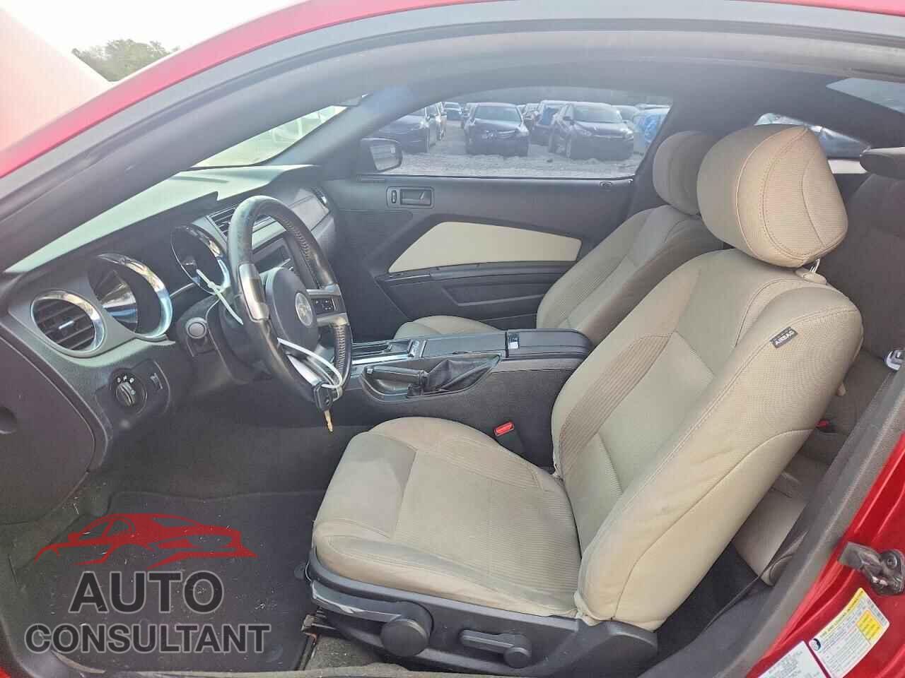 FORD MUSTANG 2014 - 1ZVBP8AM4E5330624